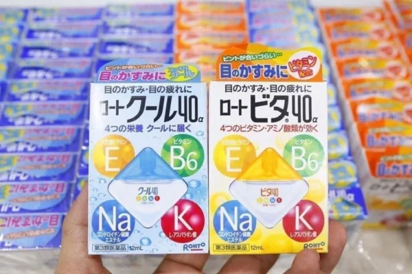 Nhỏ mắt Rohto Cool 40 màu xanh 12 ml