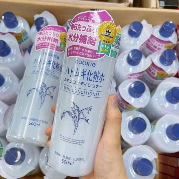 Nuoc hoa hong y di Naturie Hatomugi Skin Conditioner1